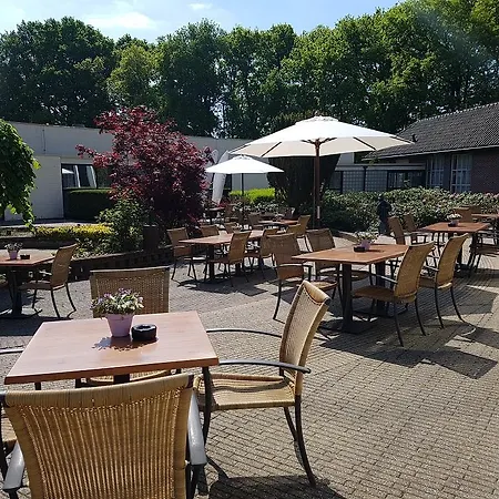 Fletcher Restaurant Victoria-hoenderloo فندق هونديرلو