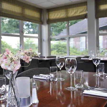 Fletcher Restaurant Victoria-hoenderloo 4* هونديرلو