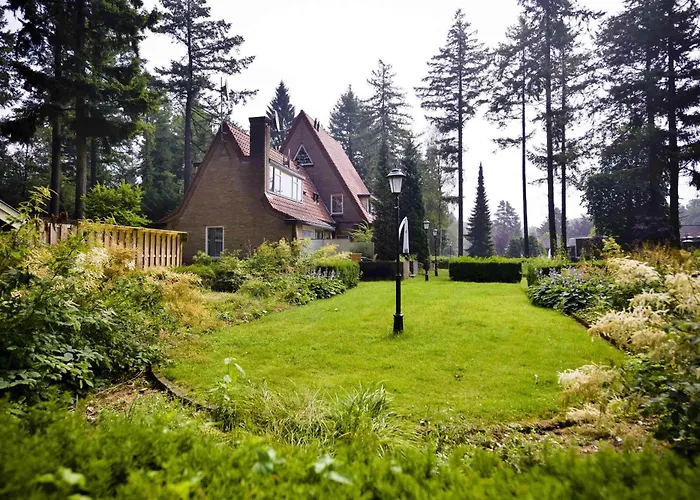 Fletcher Restaurant Victoria-hoenderloo Szálloda 4*