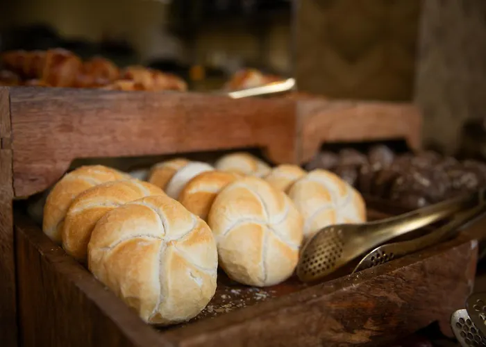 Fletcher Restaurant Victoria-hoenderloo Отель